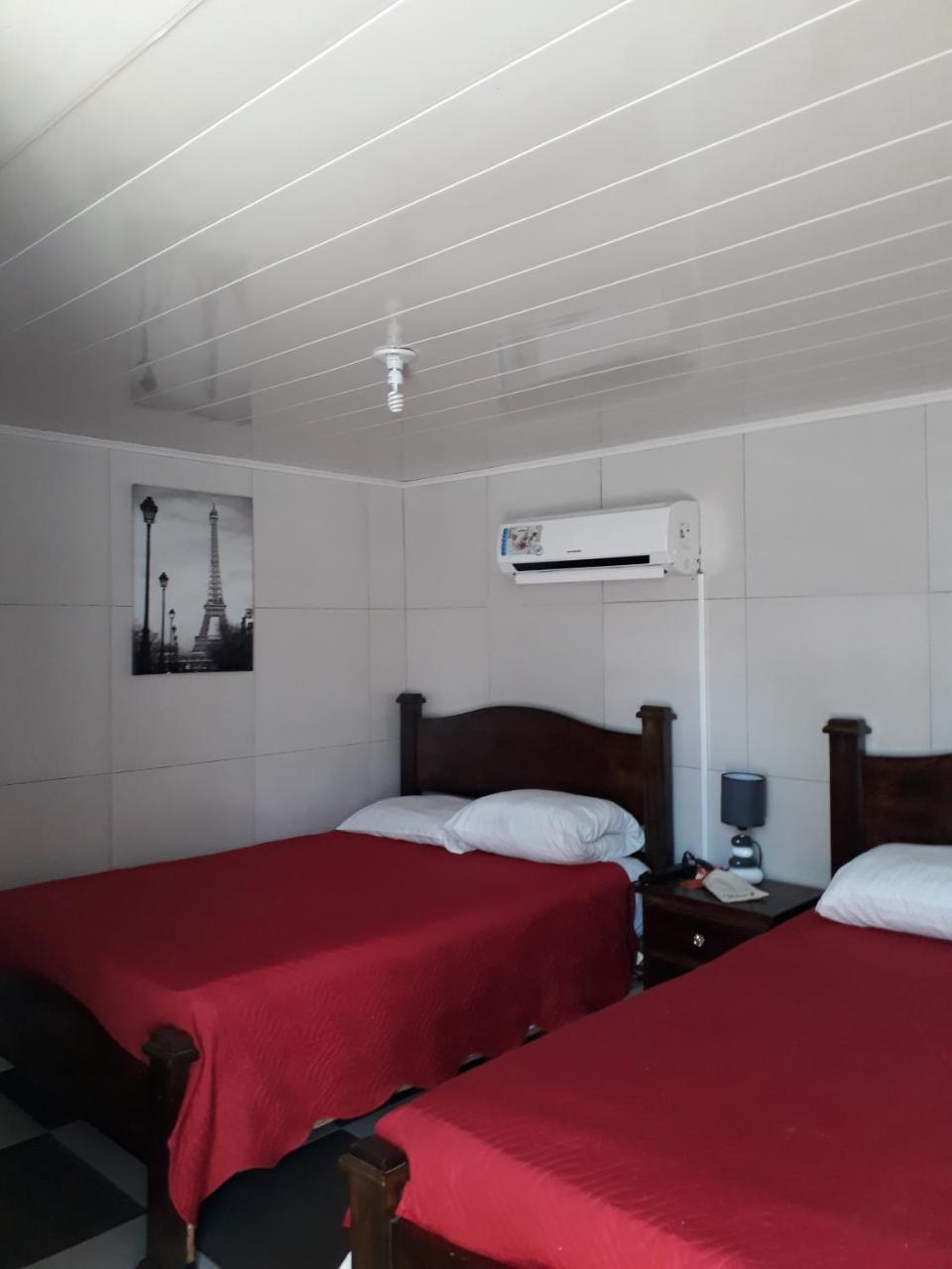 Hostal Compostela Inn Давид Екстер'єр фото